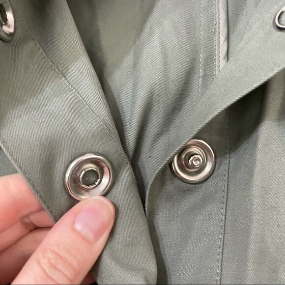 Talbots Army Green Cropped Fit Lightweight Jacket Womens S Petite L Casual Snap - Picture 3 of 8